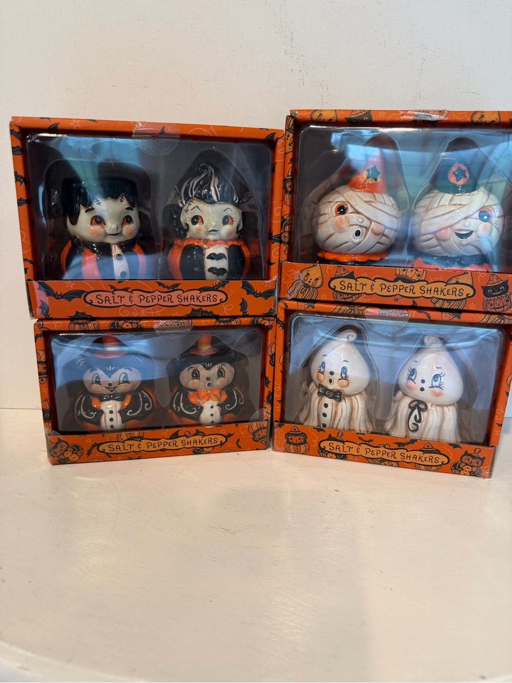Johanna Parker Halloween Ceramic Salt & Pepper Shakers/ Miniatures